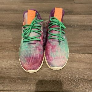 Adidas x Pharrell Williams Tennis Shoes